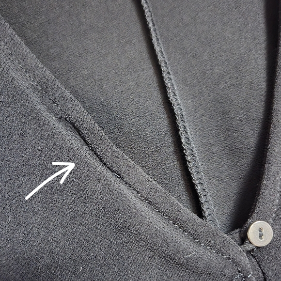 🎁FREE ADD ON - Dynamite Crop Top (S) - Picture 5 of 7